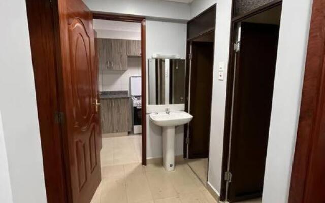 Modern 1br with queen bed-Langata, near Carnivore