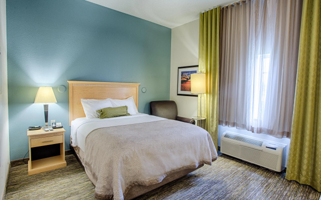 Candlewood Suites Fargo-N. Dakota State University by IHG