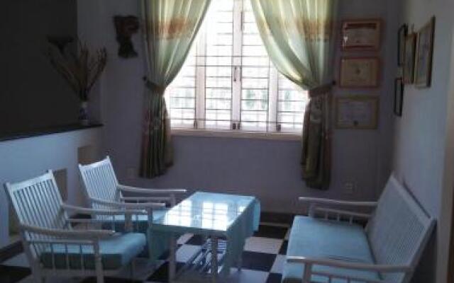 De Vong Riverside Homestay