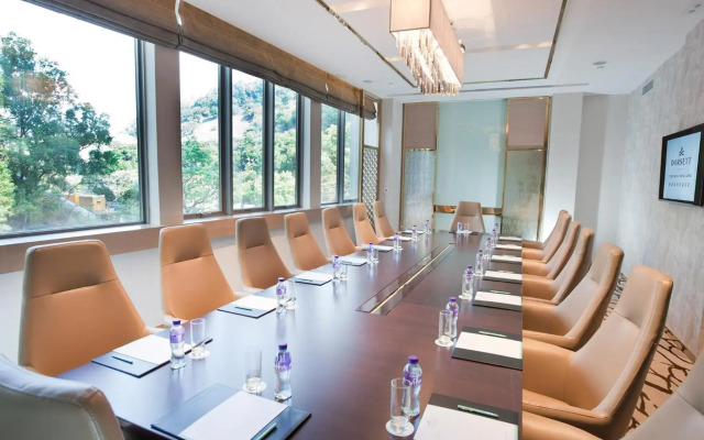 Dorsett Tsuen Wan, Hong Kong