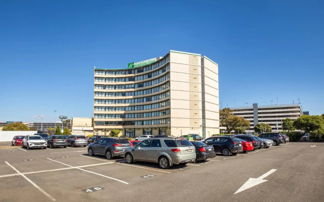Holiday Inn Melbourne Airport by IHG