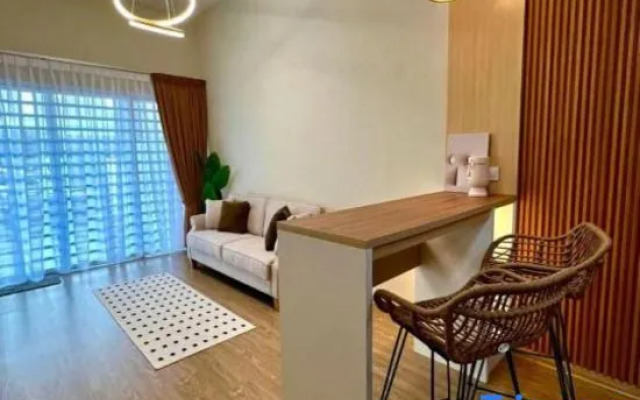 PoloStay Landed House 4 Room for 10 pax