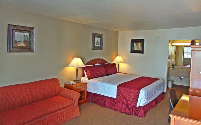 Ramada Kingman