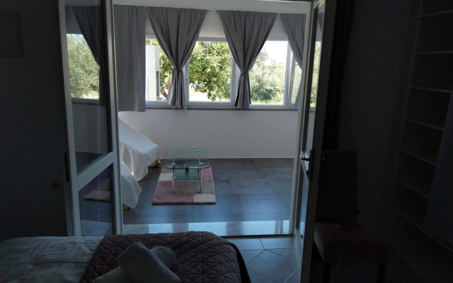 Šjor 2 BDR Apartment w grill