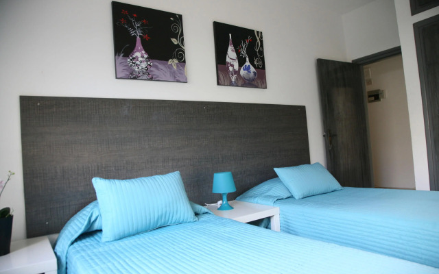 The Palms Hotel Apartments