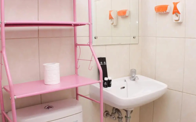 Warm And Homey 2Br Springlake Summarecon Bekasi Apartment