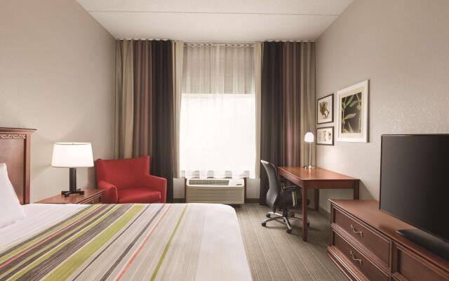 Country Inn & Suites by Radisson, Willmar, MN