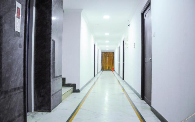 FabHotel Anandham Residency