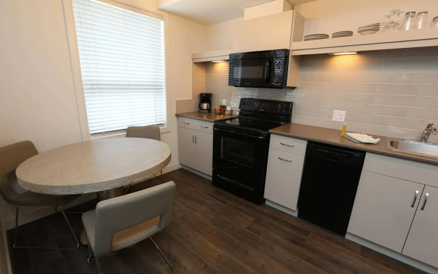 Ramada by Wyndham Fort McMurray