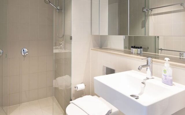 HFN Waterside Melbourne Apartment