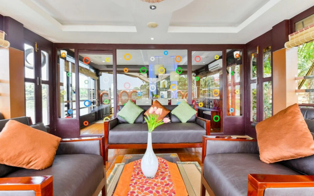 Oyo 22118 Houseboat Swan 2 Bhk Private