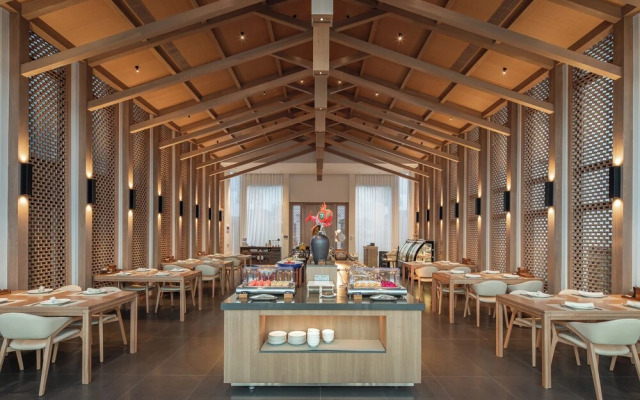 Huangshan Misty Rain Resort Hotel