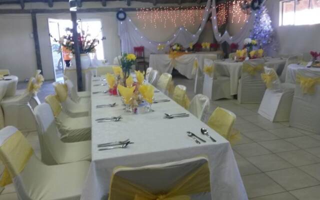 Kalahari Info Centre & Tented Accommodation
