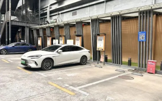 Neighbors（Shenzhen Baoan Airport store）