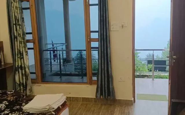 Pine Palace Homestay