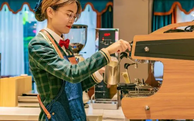 JOYCE COFFETEL nanchong wuxing huayuan – People – Nanchong
