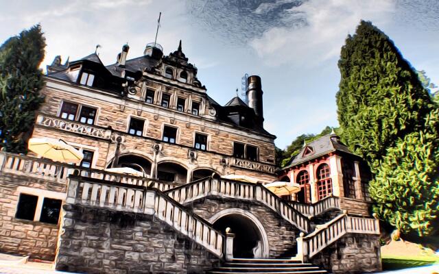 Schloss Hotel Wolfsbrunnen