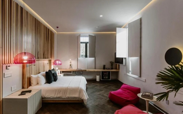 Ta Hotel de Diseño