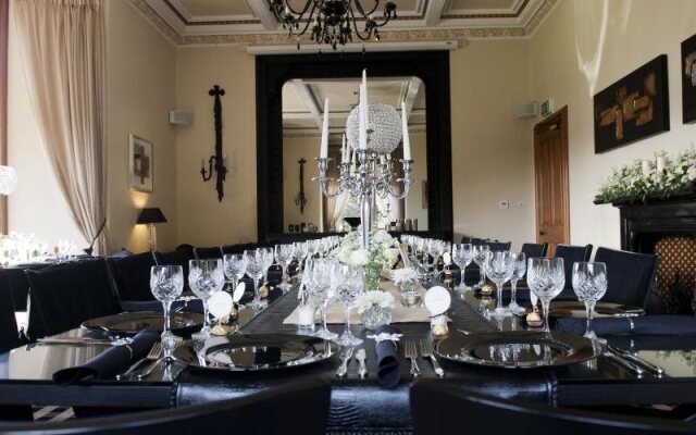 Kinnettles Castle