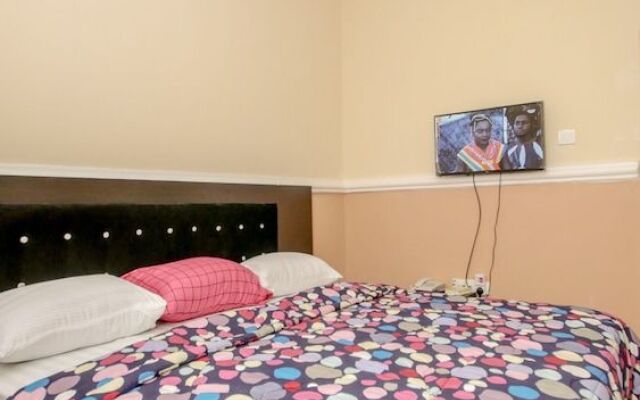 Govic T Hotel and Suites