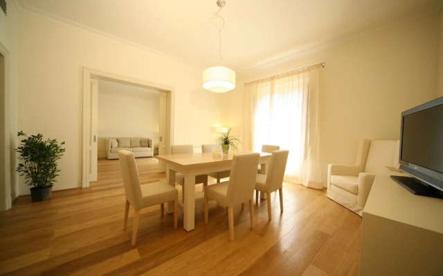 Palagio 11 in Chianti With Shared Pool