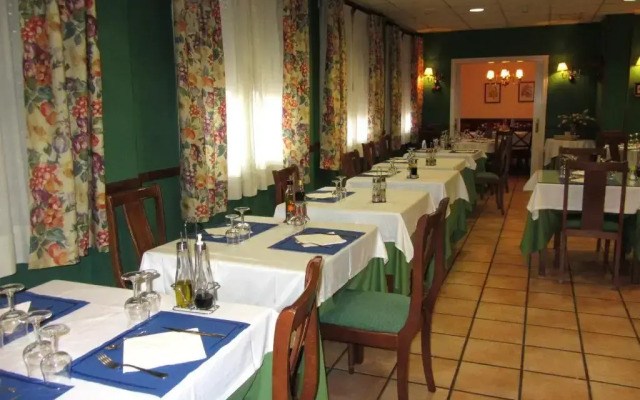 Hotel Villa De Utrillas