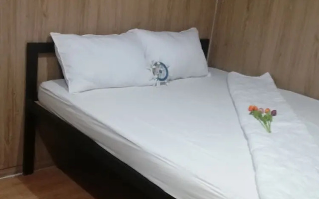 Hotel Aalo - Hostel