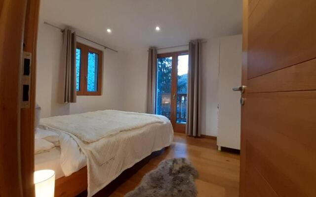 Chalet soFlo -4 FLOCONS OR - 3 Vallées - Saint-Martin-de-Belleville-9personnes-130m2