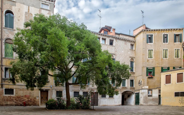 Hotel Mezzo Pozzo