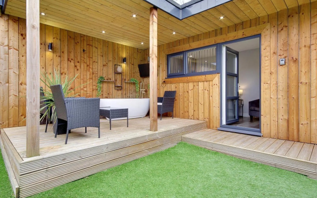 Little Paddock Bed and Breakfast