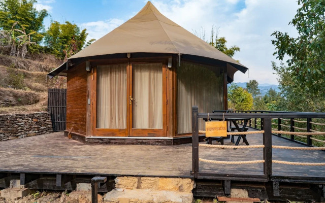 The Pavilions Himalayas Lake View