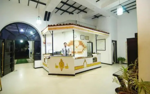 Tourist Hotel