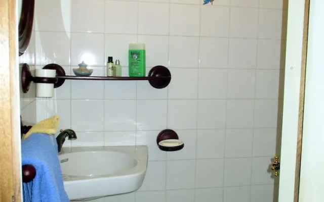 Dolphin's B&B