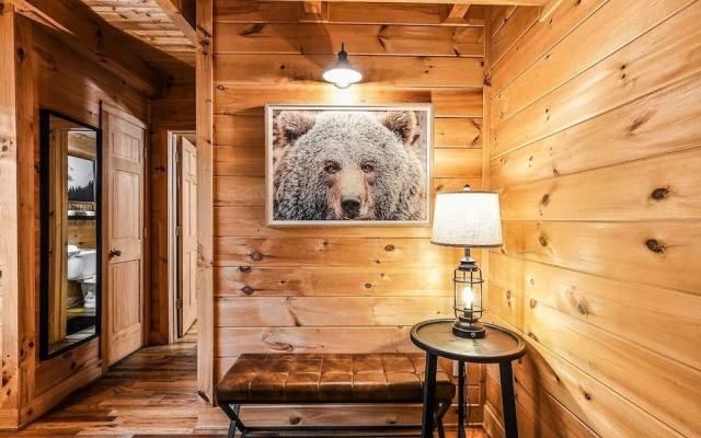 Willow Creek 2 Bedroom Cabin by RedAwning