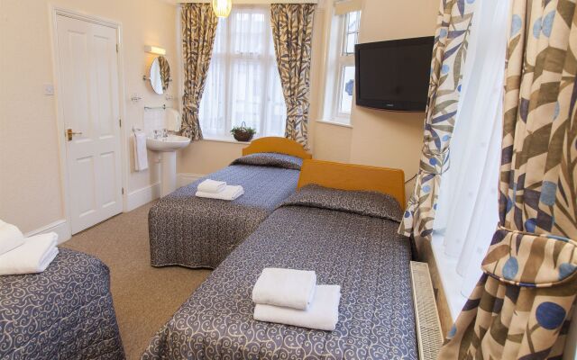Gatwick Turret Guest House