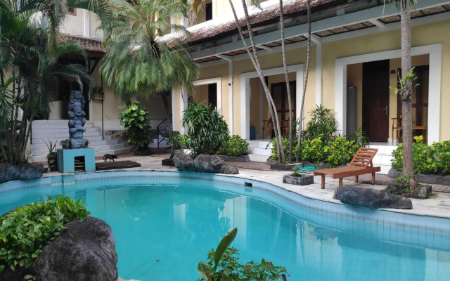 OYO 3923 Villa Puri Royan