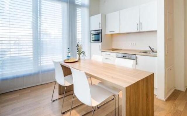 SCHROEDERS Apartement Hotel