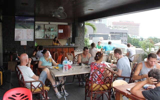 Stay Malate Hostel