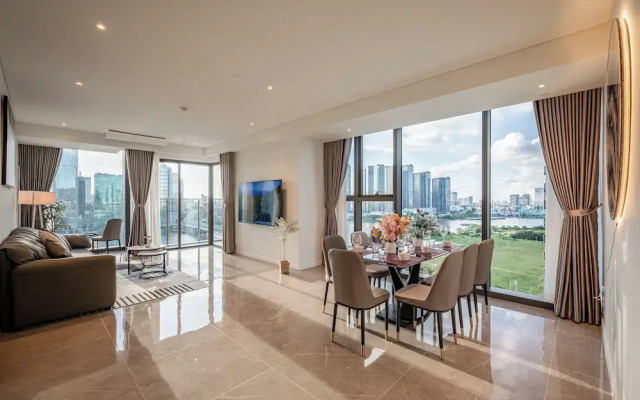 The Opera Residence Luxury Vacation