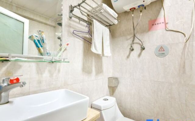 Chenxi Apartment Hotel