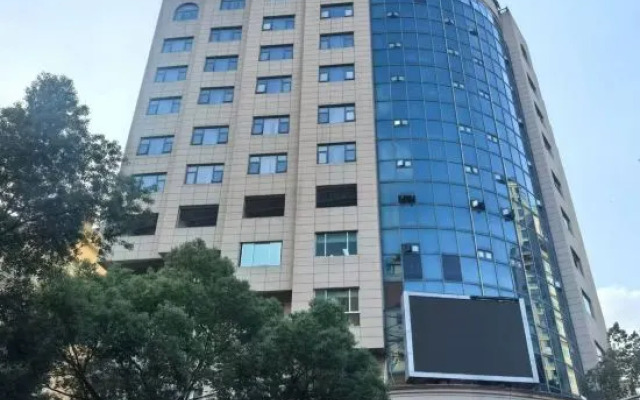 Vienna Hotel (Lishui Qingtian High-Speed Railway Station Branch)