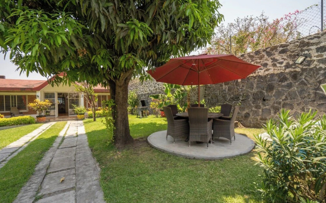 Vacation house with pool - Temixco 2 BR