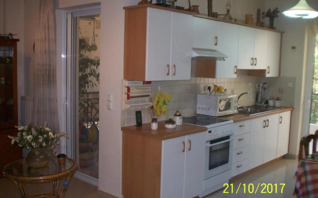 Quiet spacious apartment in Nafplio