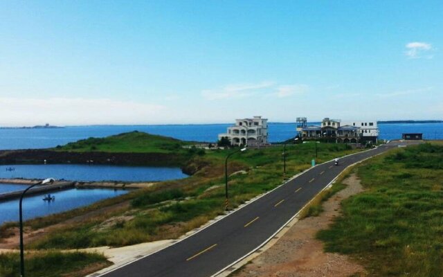 Oasis Hotel