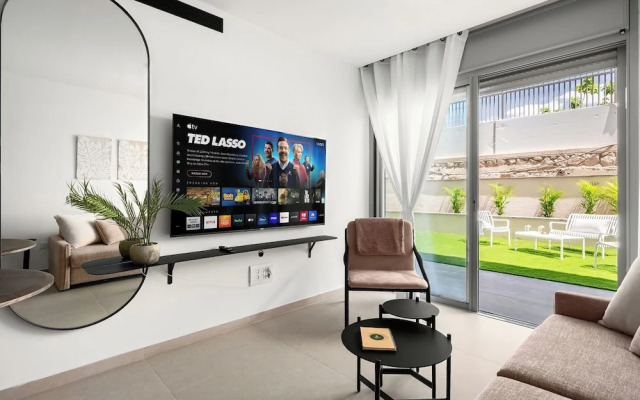 Red Canyon Garden Stay by Sea N' Rent