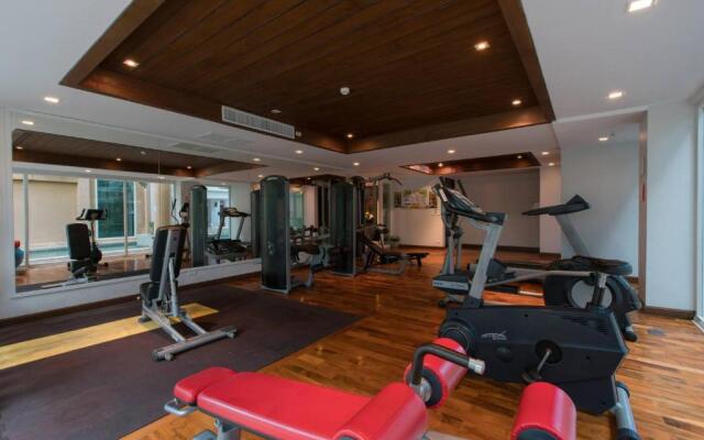 6 38 Top Floor 2 Brs 2baths 1km Walking To Beach