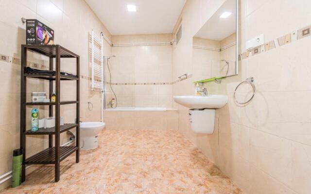 Grand Latina Apartment