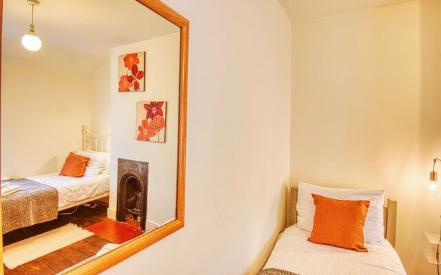 Ghar Homes - Bath Large Family Home