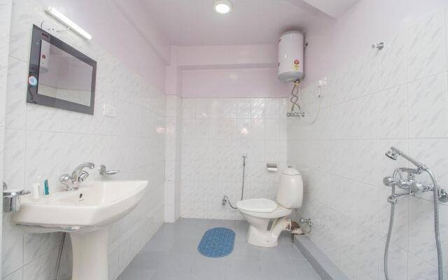 Collection O O 66148 Kuti Ghar Residency