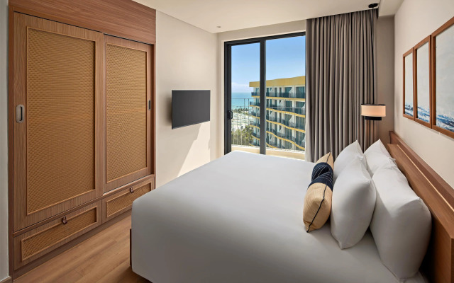 Wyndham Hoi An Royal Beachfront Resort & Villas